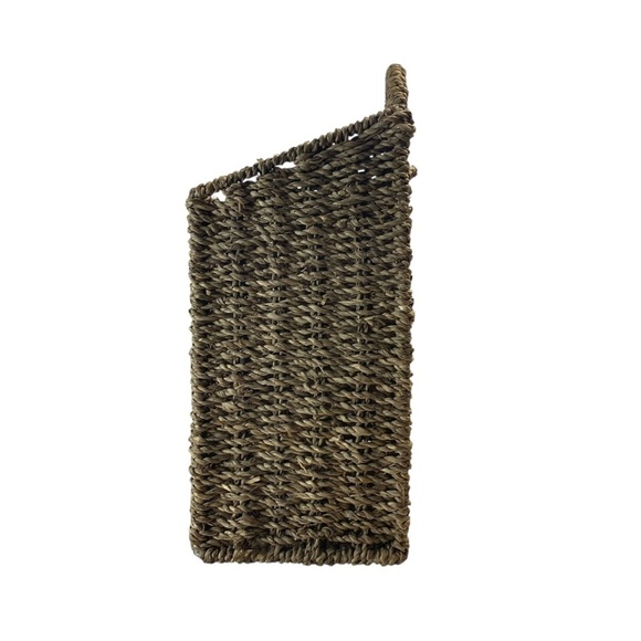 Rustic Woven Wall Hanging Storage Basket Magazine and Mail Organizer in Beige - Picture 4 of 10